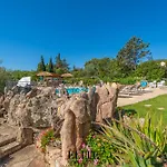 Luxury Oasis Pool & Jacuzzi Villa Olbia
