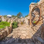 ヴィラ Luxury Oasis Pool & Jacuzzi オルビア