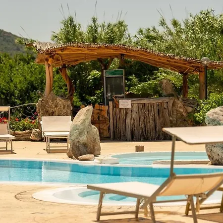 Villa House Sandalia 1 With Jacuzzi Olbia