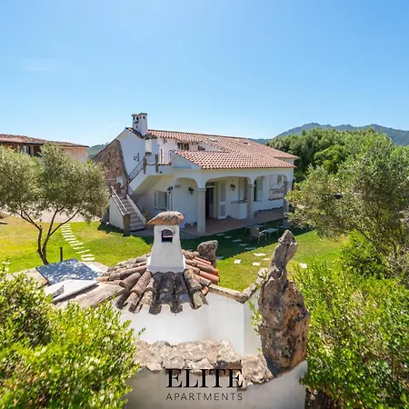 House Sandalia 1 With Jacuzzi * Olbia