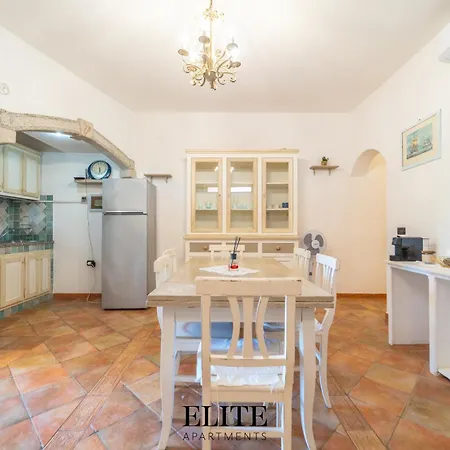 House Sandalia 1 With Jacuzzi Villa Olbia