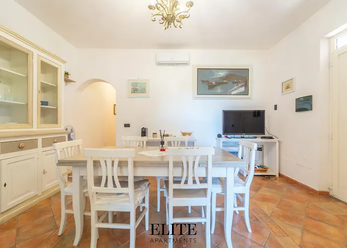 Villa Luxury Oasis Pool & Jacuzzi Olbia